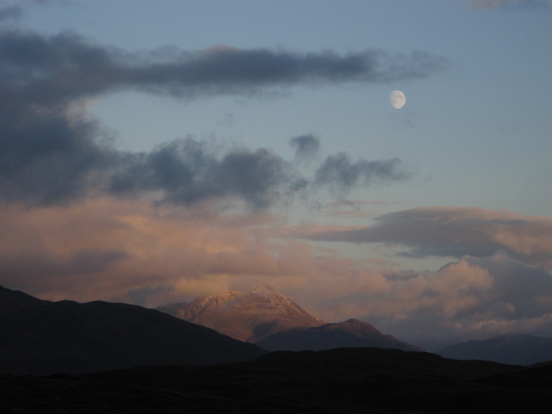 The first snow of the winter on Beinn Sgritheall